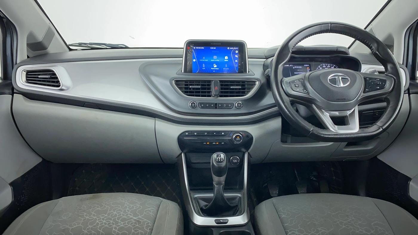 2021 Tata ALTROZ XZ 1.5 RTQ, Diesel, Manual, 23,569 km, Dashboard