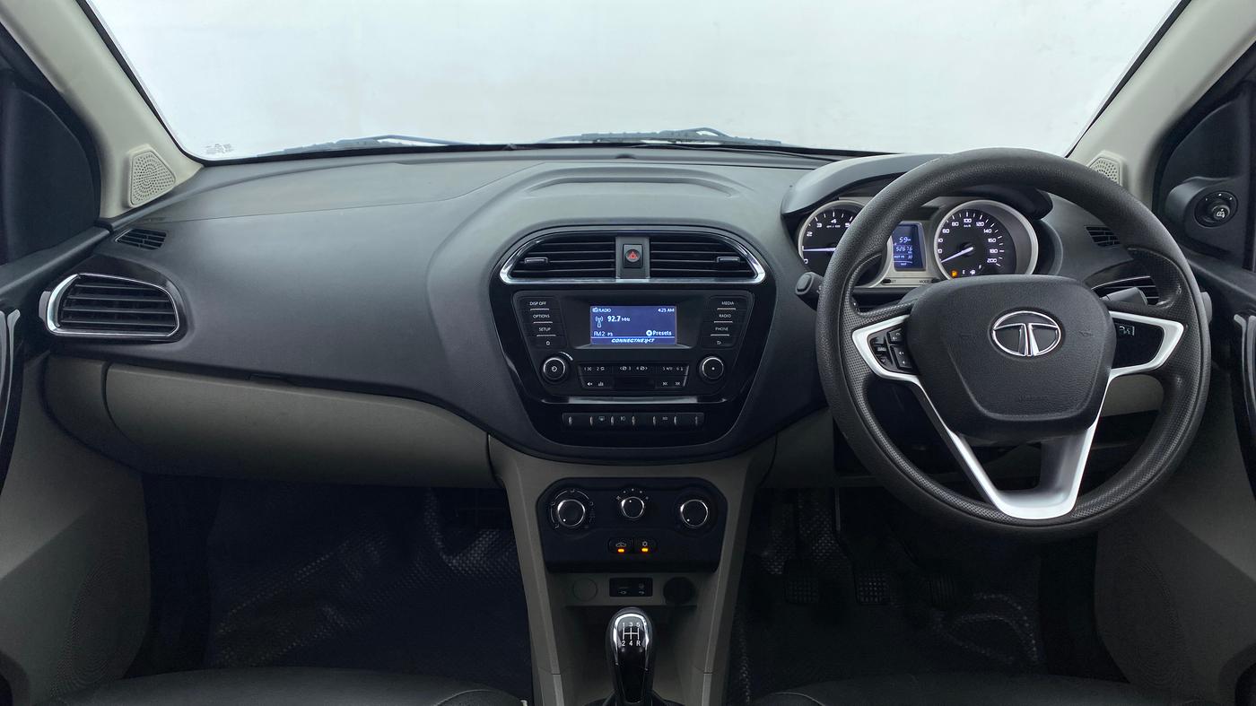 2017 Tata Tiago XZ 1.2 REVOTRON, Petrol, Manual, 52,711 km, Dashboard