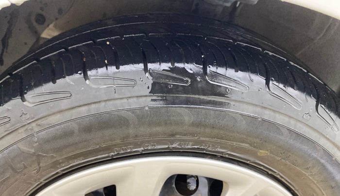 2018 Hyundai Grand i10 SPORTZ 1.2 KAPPA VTVT, Petrol, Manual, 82,973 km, Left Front Tyre Tread