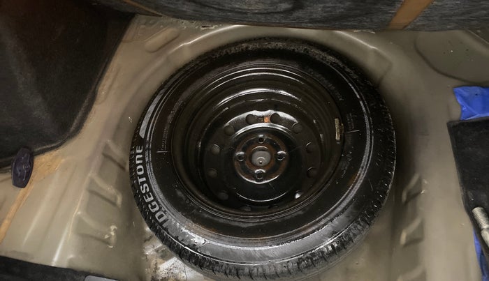 2017 Maruti Dzire VXI AMT, Petrol, Automatic, 83,052 km, Spare Tyre