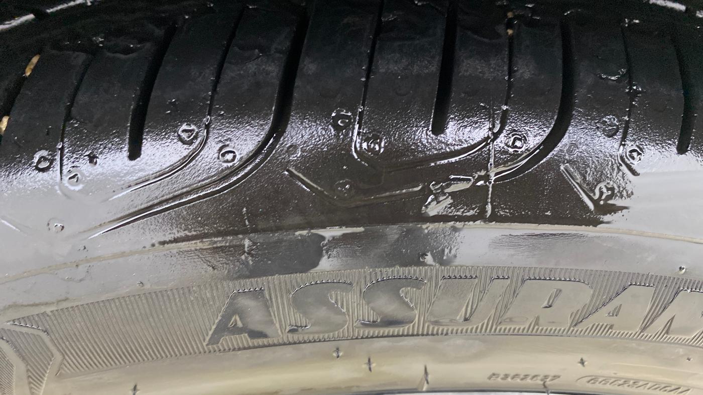 2022 Tata ALTROZ XZA PLUS, Petrol, Automatic, 25,646 km, Right Front Tyre Tread