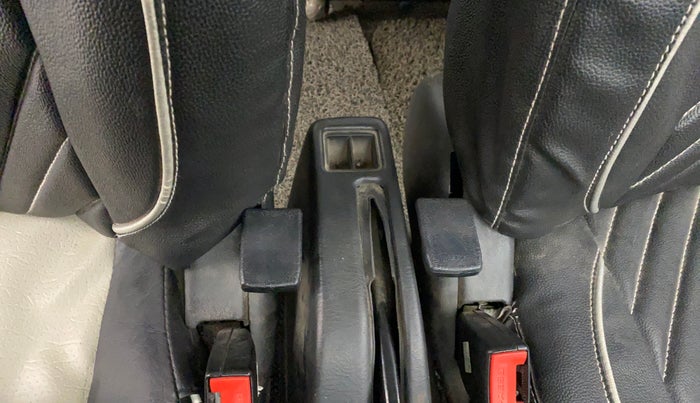 2019 Maruti Eeco 5 STR WITH A/C+HTR, Petrol, Manual, 15,468 km, Driver Side Adjustment Panel