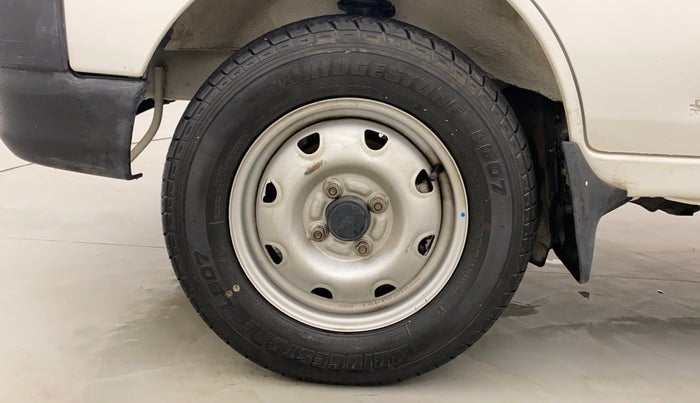 2019 Maruti Eeco 5 STR WITH A/C+HTR, Petrol, Manual, 15,468 km, Left Front Wheel