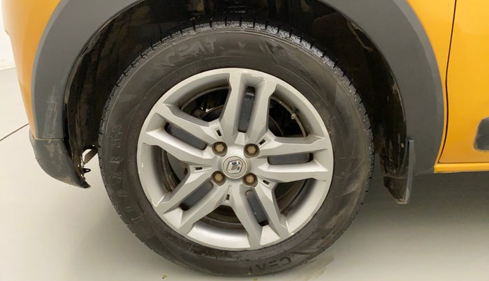 2019 Renault TRIBER RXZ, Petrol, Manual, 63,655 km, Left Front Wheel