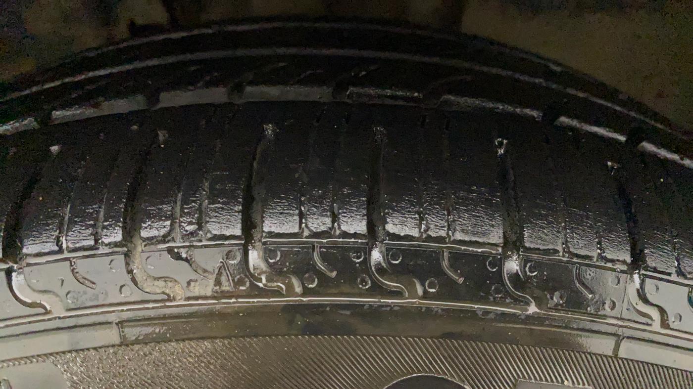 2019 Renault TRIBER RXZ, Petrol, Manual, 63,655 km, Right Front Tyre Tread