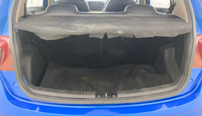 2017 Hyundai Grand i10 SPORTZ U2 1.2 CRDI, Diesel, Manual, 1,20,787 km, Boot Inside
