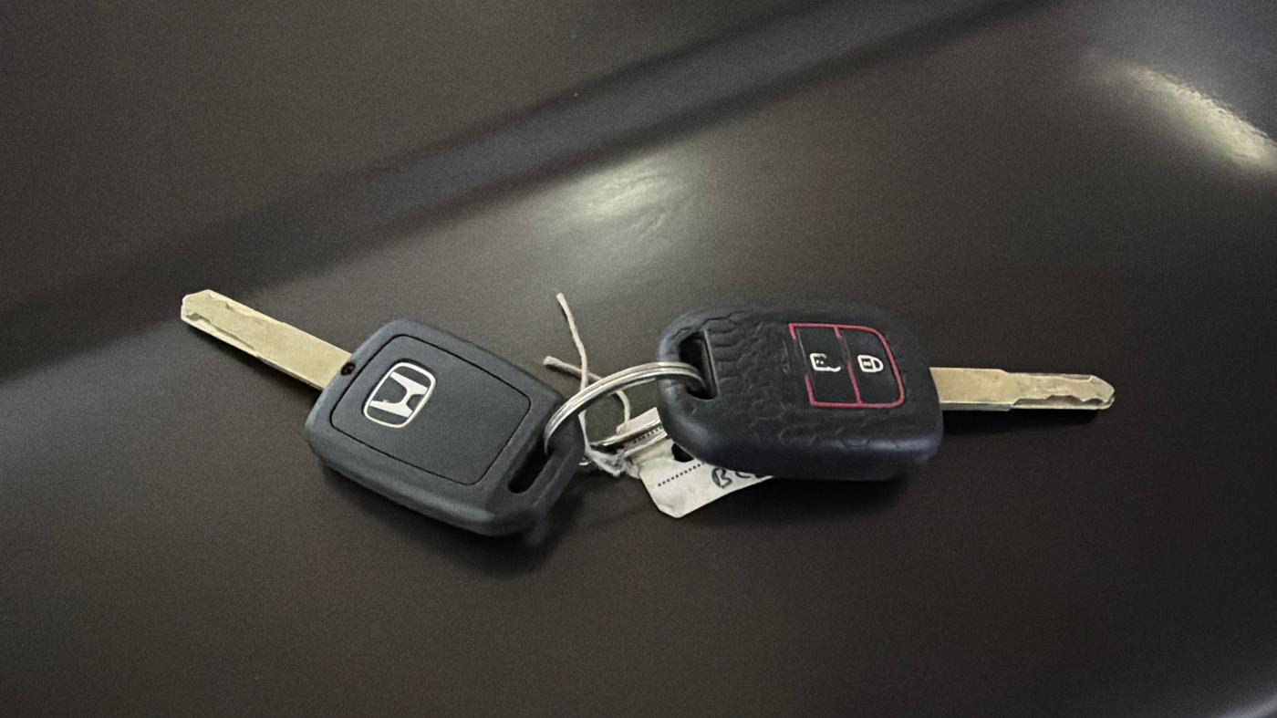 2019 Honda WR-V 1.2L I-VTEC S MT, Petrol, Manual, 40,031 km, Key Close Up