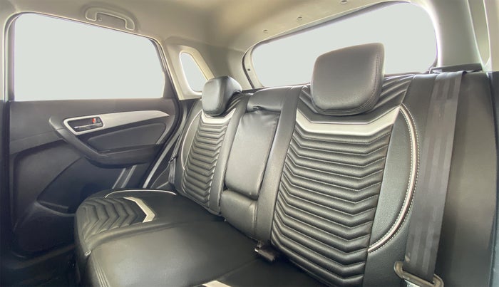 2021 Maruti Vitara Brezza ZXI +, Petrol, Manual, 15,561 km, Right Side Rear Door Cabin