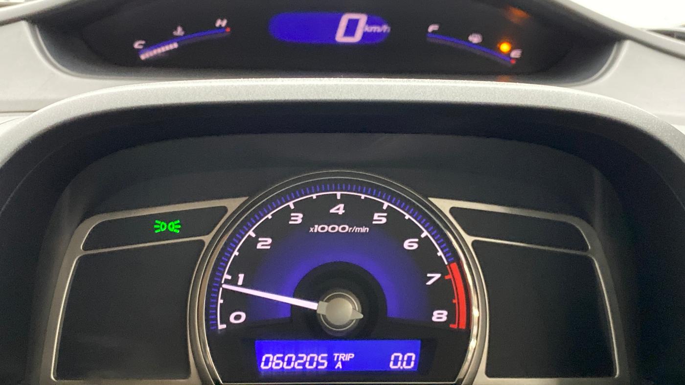 2010 Honda Civic 1.8V MT, Petrol, Manual, 60,137 km, Odometer Image