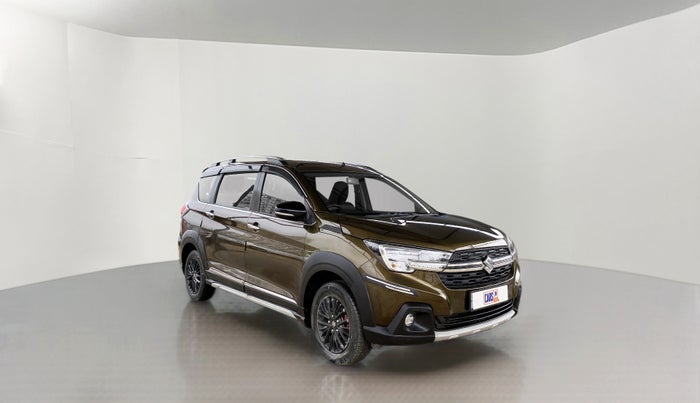 2019 Maruti XL6 ALPHA AT SHVS, Petrol, Automatic, 1,00,097 km, Right Front Diagonal