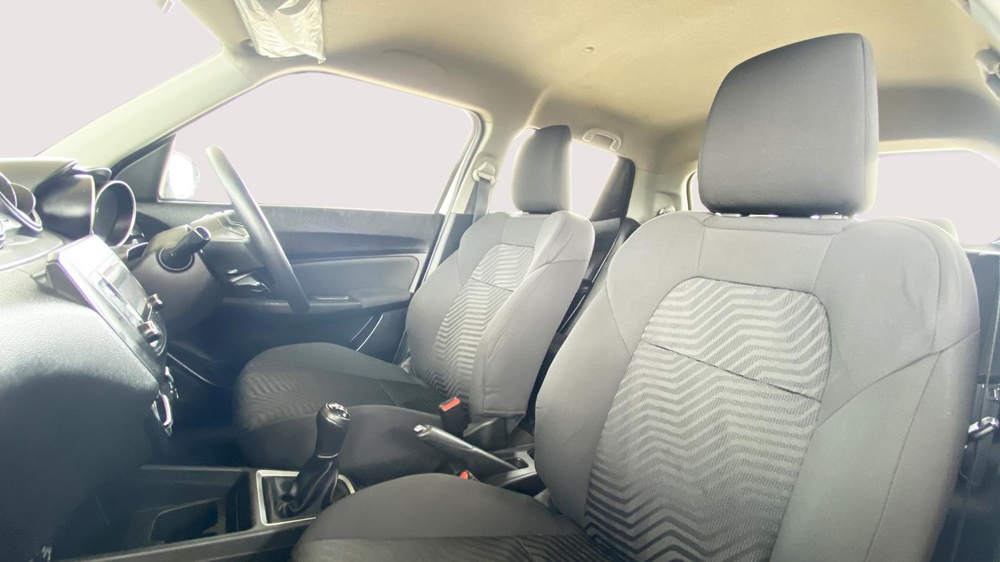 2020 Maruti Swift VXI D, Petrol, Manual, 22,993 km, Right Side Front Door Cabin