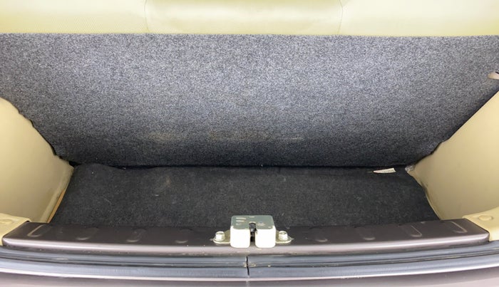 2014 Honda Brio 1.2 E MT I VTEC, Petrol, Manual, 44,885 km, Boot Inside