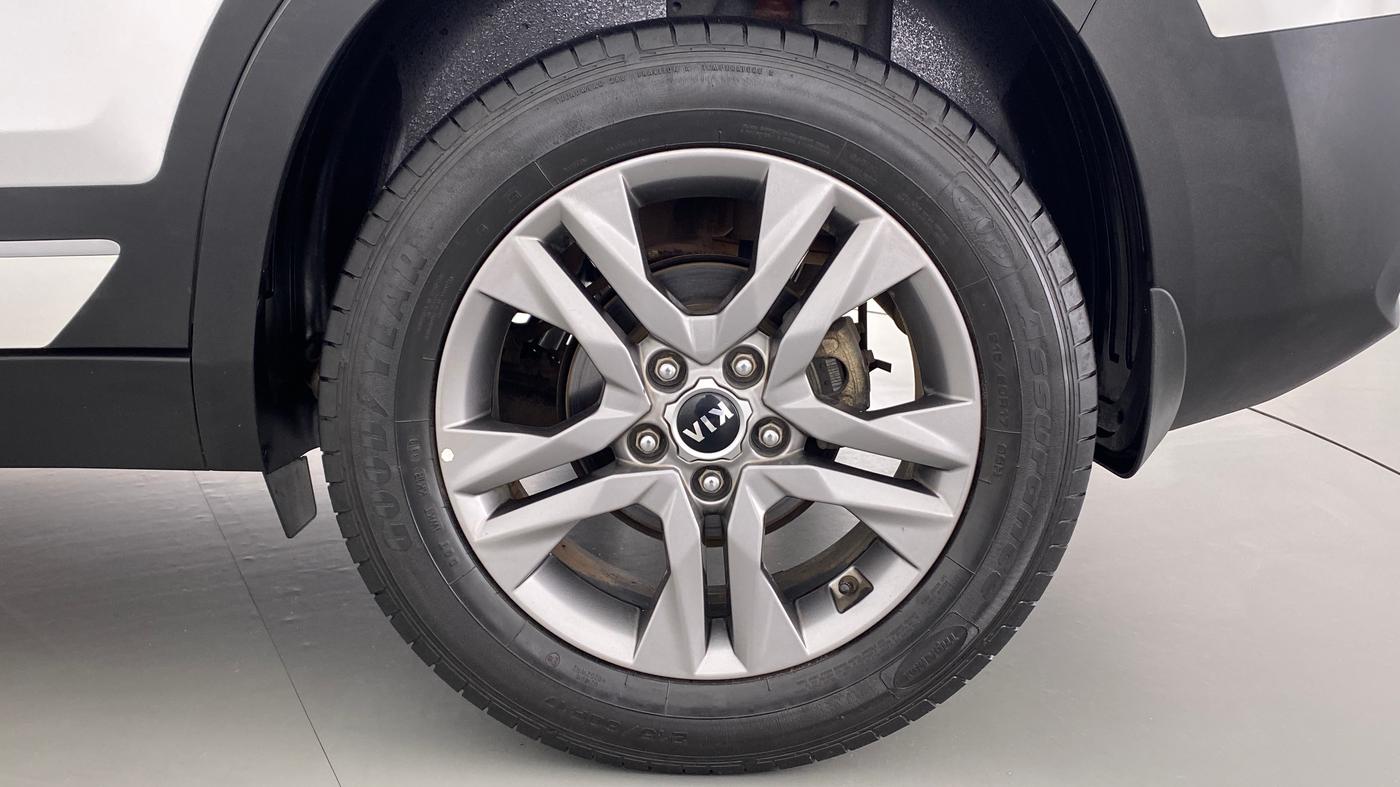 2019 KIA SELTOS HTX+ AT 1.5 DIESEL, Diesel, Automatic, 35,180 km, Left Rear Wheel