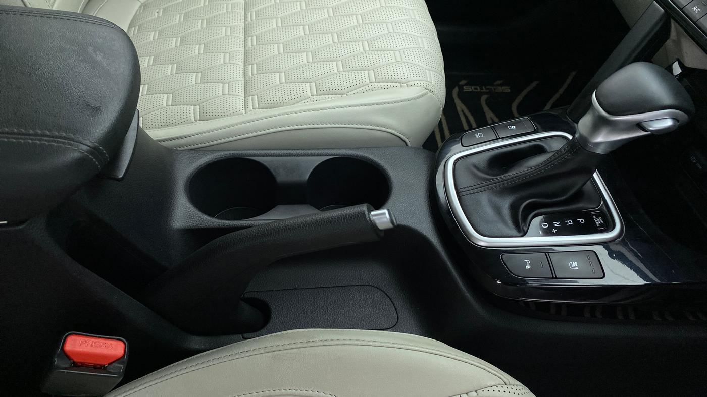 2019 KIA SELTOS HTX+ AT 1.5 DIESEL, Diesel, Automatic, 35,180 km, Gear Lever