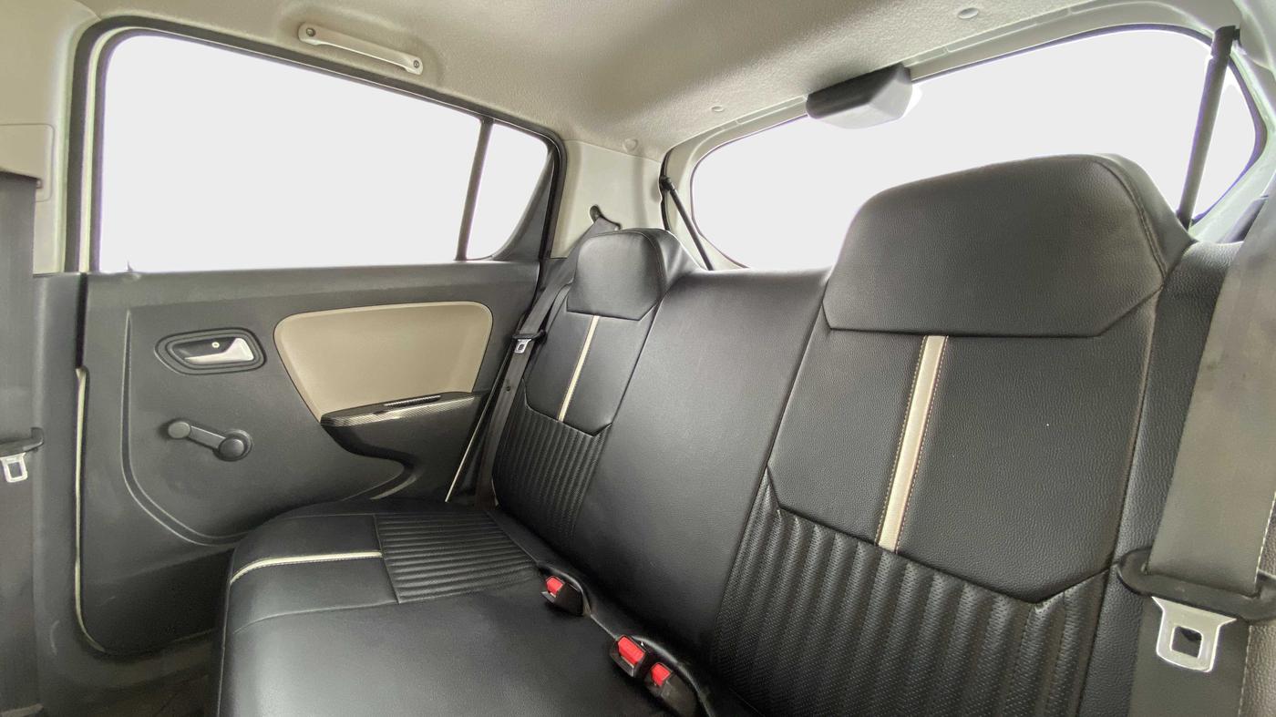 2015 Maruti Alto K10 VXI P, Petrol, Manual, 44,943 km, Right Side Rear Door Cabin
