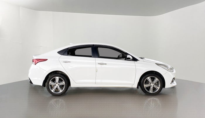 2019 Hyundai Verna 1.6 SX (O) CRDI MT, Diesel, Manual, 59,078 km, Right Side View