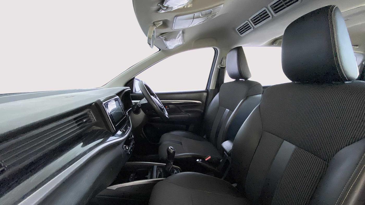 2019 Maruti XL6 ZETA SHVS, Petrol, Manual, 44,536 km, Right Side Front Door Cabin