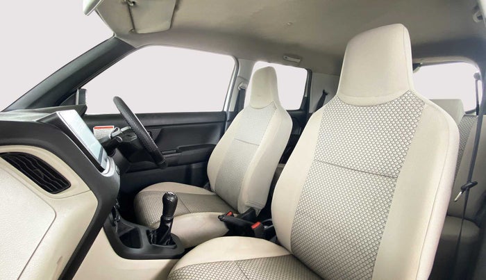 2020 Maruti New Wagon-R LXI CNG 1.0 L, CNG, Manual, 79,667 km, Right Side Front Door Cabin