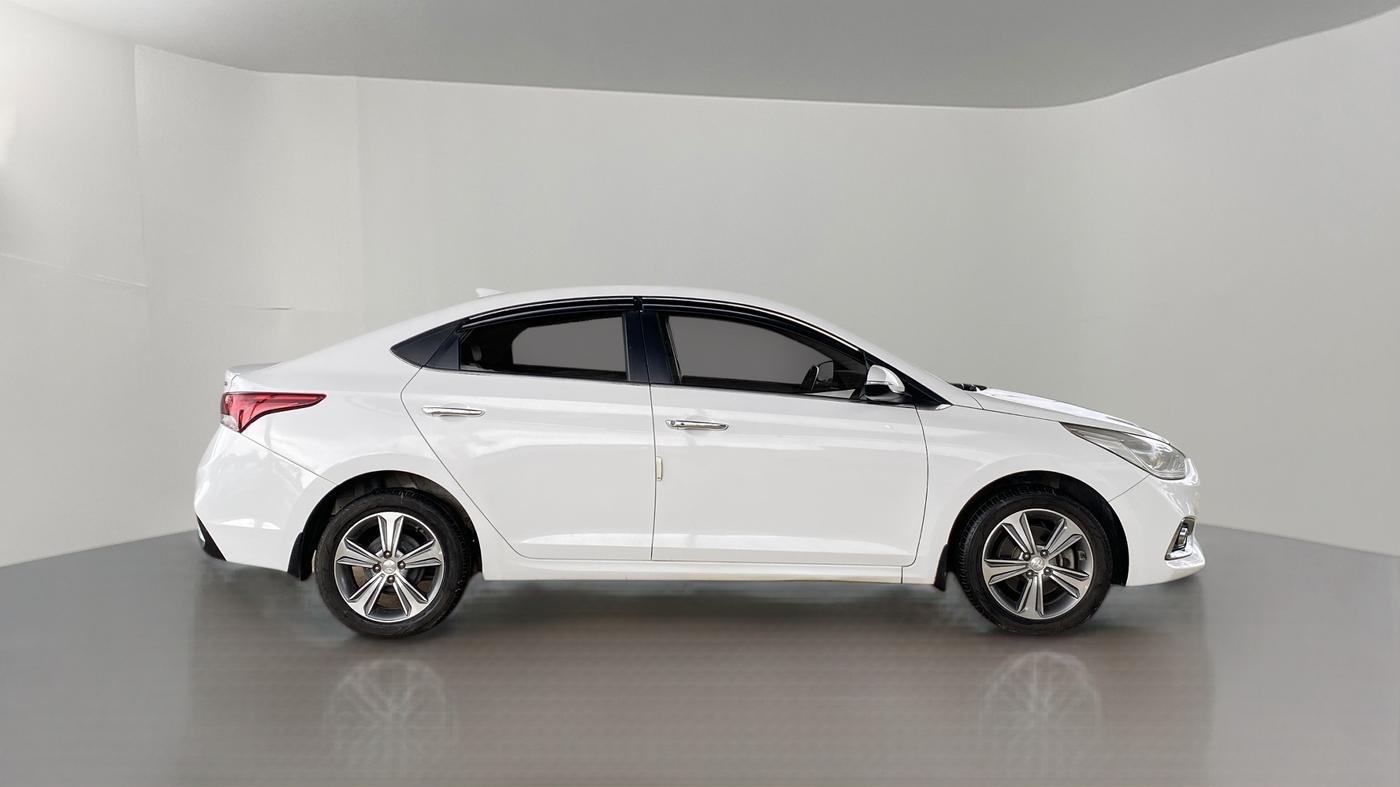 2018 Hyundai Verna 1.6 SX VTVT, Petrol, Manual, 47,565 km, Right Side View