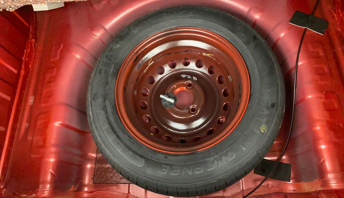 2022 Renault Kwid RXT 1.0 (O), Petrol, Manual, 8,354 km, Spare Tyre