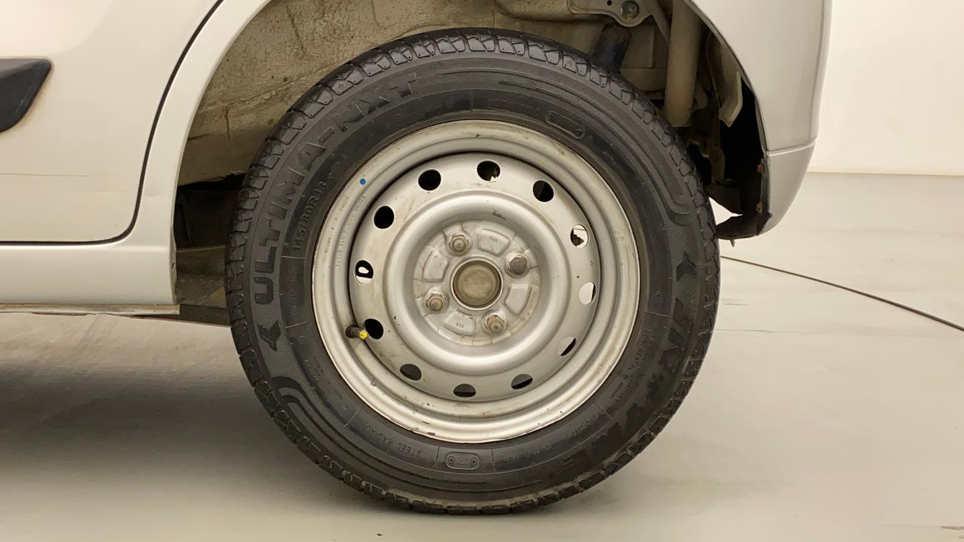 2010 Maruti Wagon R 1.0 LXI, Petrol, Manual, 80,371 km, Left Rear Wheel