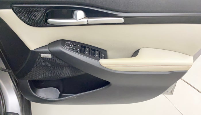 2019 KIA SELTOS GTX PLUS DCT 1.4 PETROL, Petrol, Automatic, 48,060 km, Driver Side Door Panels Control