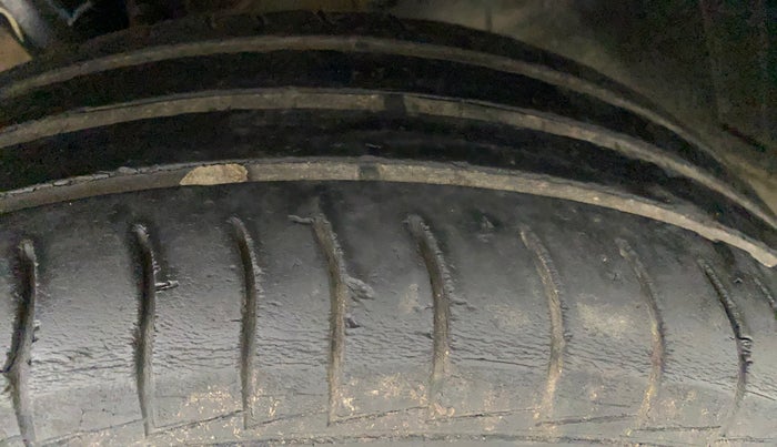 2020 Hyundai VENUE S 1.2, Petrol, Manual, 42,533 km, Right Front Tyre Tread