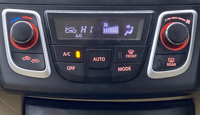 2016 Maruti Ciaz ZXI, Petrol, Manual, 27,972 km, Automatic Climate Control