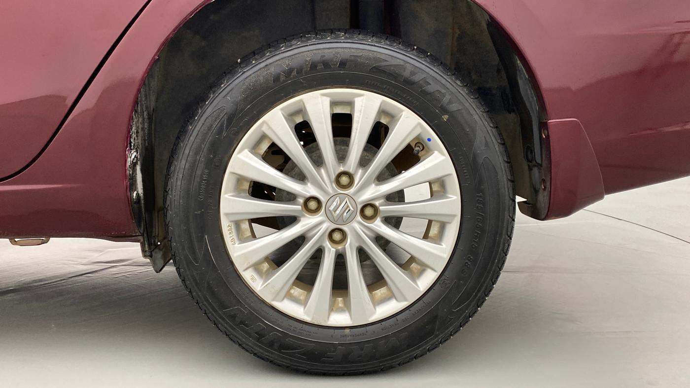 2016 Maruti Ciaz ZXI, Petrol, Manual, 27,972 km, Left Rear Wheel