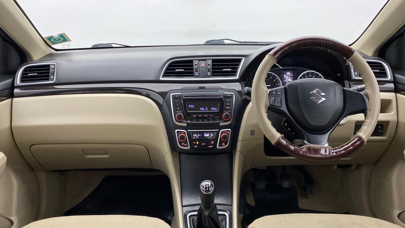 2016 Maruti Ciaz ZXI, Petrol, Manual, 27,972 km, Dashboard