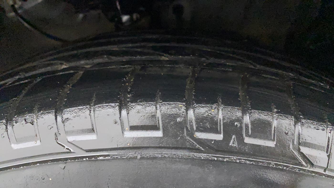 2016 Hyundai Creta SX PLUS AT 1.6 PETROL, Petrol, Automatic, 88,988 km, Right Front Tyre Tread