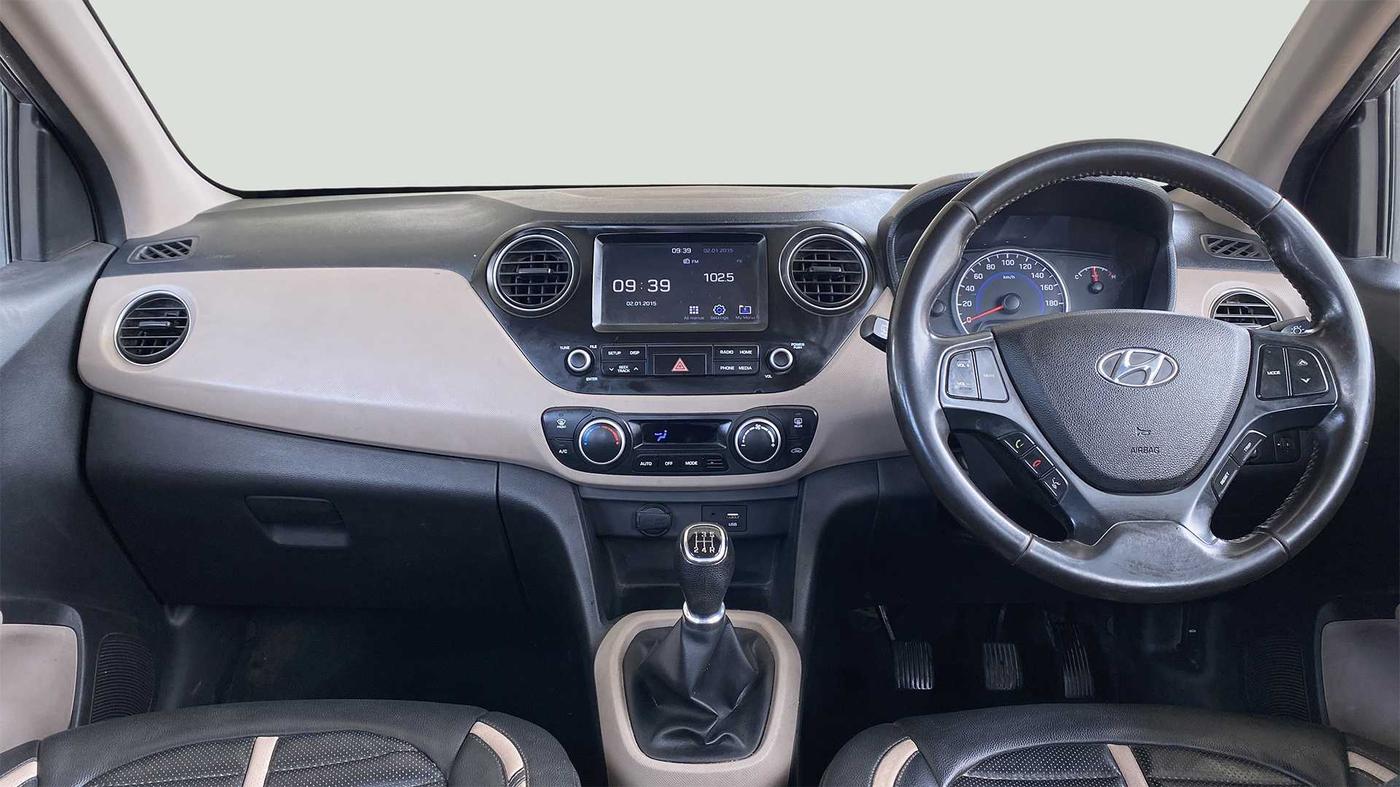 2017 Hyundai Grand i10 ASTA 1.2 VTVT, CNG, Manual, 83,034 km, Dashboard