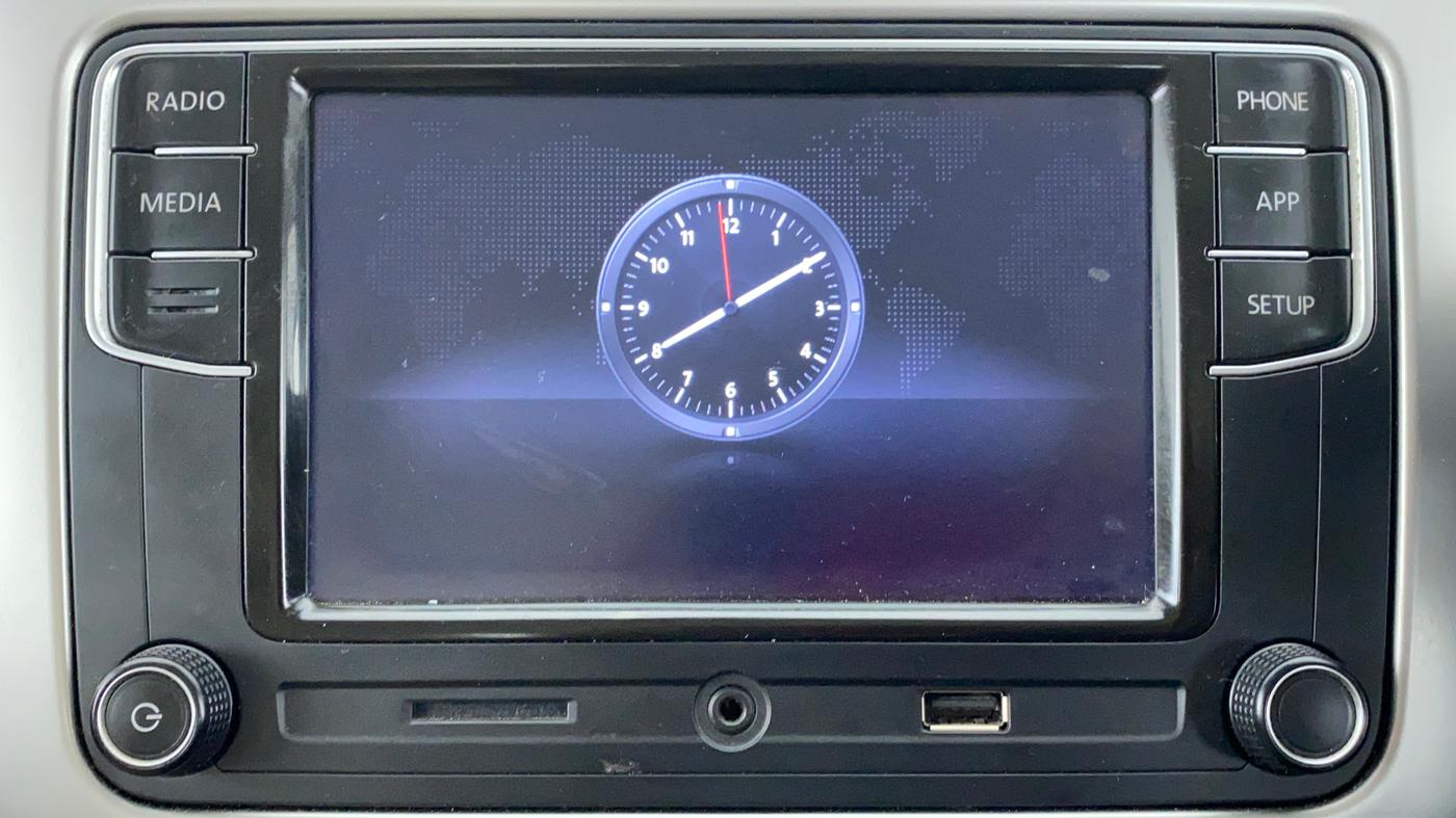 2018 Volkswagen Ameo HIGHLINE PLUS 1.0, Petrol, Manual, 19,694 km, Infotainment System