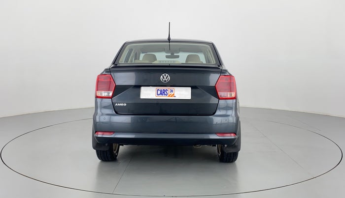 2018 Volkswagen Ameo HIGHLINE PLUS 1.0, Petrol, Manual, 19,694 km, Back/Rear
