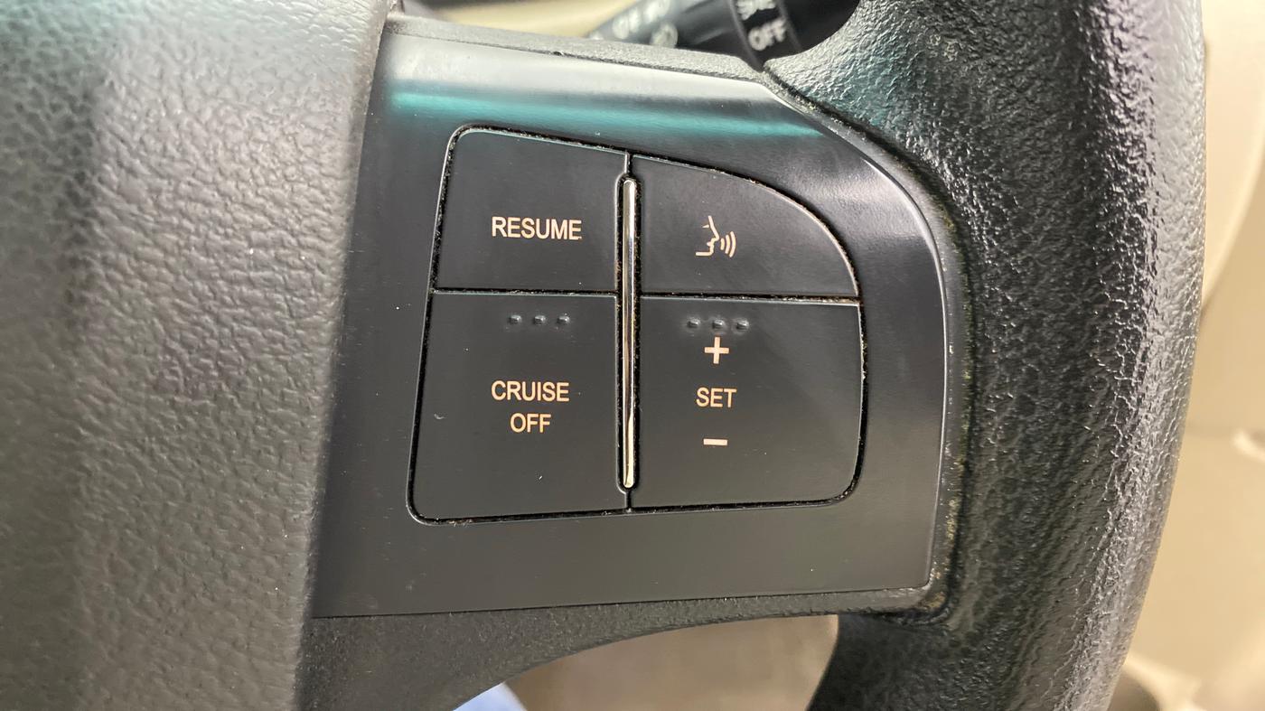 2014 Mahindra Xylo H9 BS IV, Diesel, Manual, 49,682 km, Adaptive Cruise Control