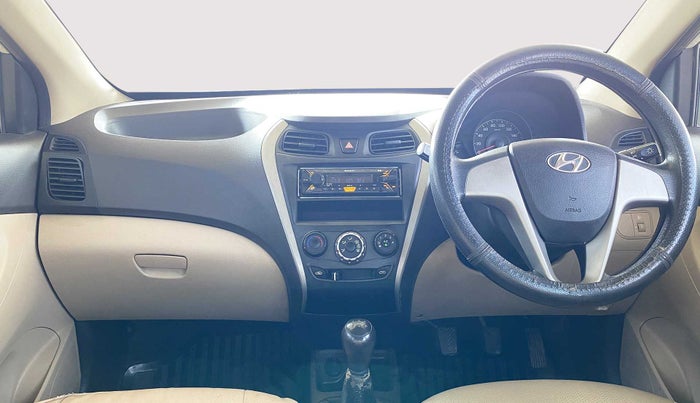 2017 Hyundai Eon ERA PLUS (O), Petrol, Manual, 29,436 km, Dashboard