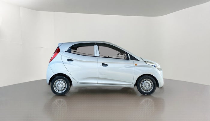 2017 Hyundai Eon ERA PLUS (O), Petrol, Manual, 29,436 km, Right Side View