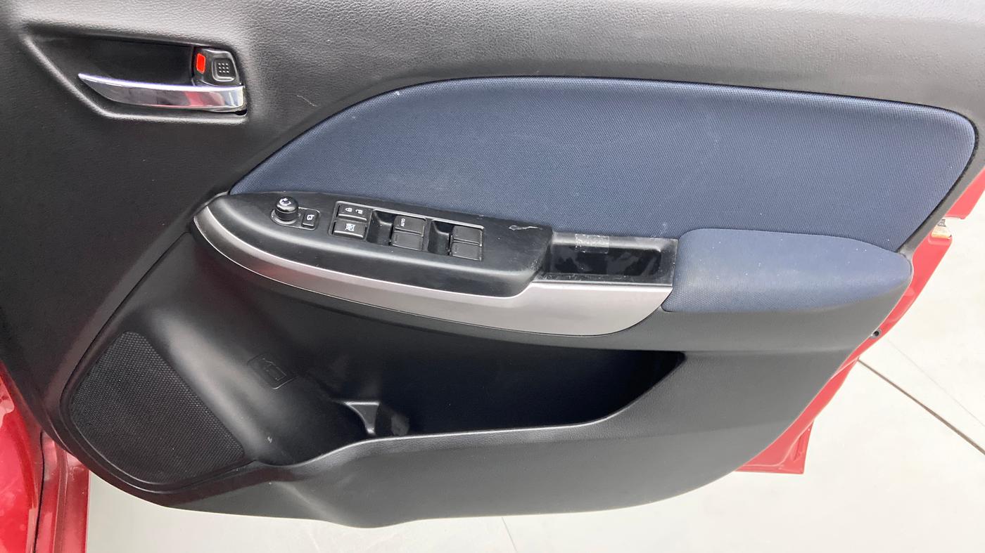 2021 Maruti Baleno DELTA PETROL 1.2, Petrol, Manual, 37,657 km, Driver Side Door Panels Control