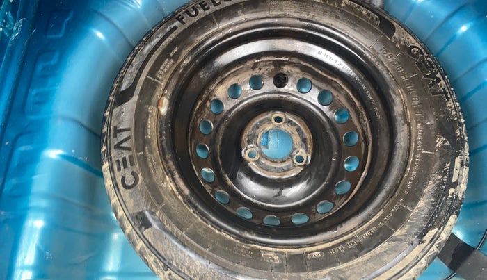 2020 Renault Kwid RXT 1.0 (O), Petrol, Manual, 13,822 km, Spare Tyre