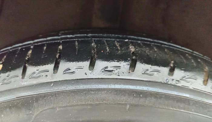 2022 Hyundai AURA SX 1.2 CNG, CNG, Manual, 22,232 km, Right Rear Tyre Tread
