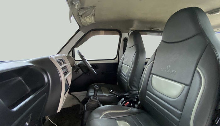 2018 Maruti Eeco 5 STR WITH AC PLUSHTR, Petrol, Manual, 24,638 km, Right Side Front Door Cabin