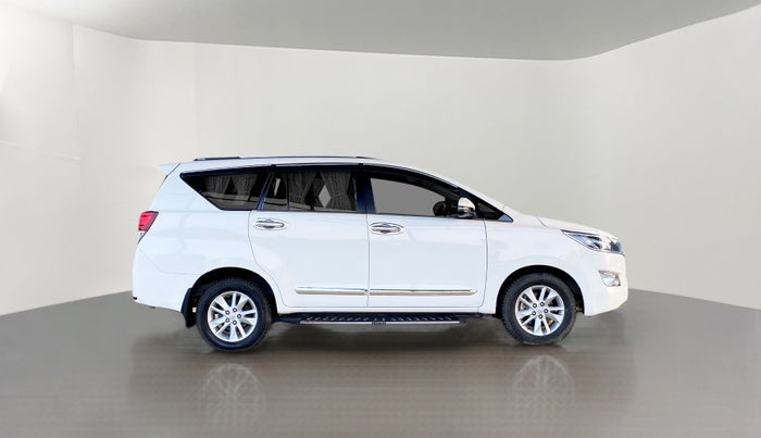 2020 Toyota Innova Crysta 2.4 GX 7 STR, Diesel, Manual, 28,795 km, Right Side View