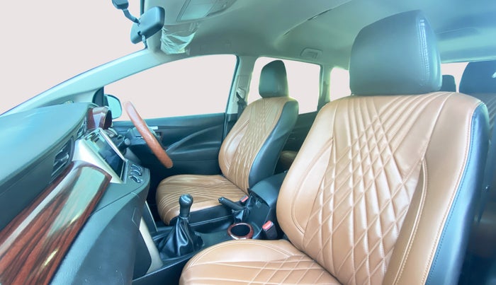 2020 Toyota Innova Crysta 2.4 GX 7 STR, Diesel, Manual, 28,795 km, Right Side Front Door Cabin