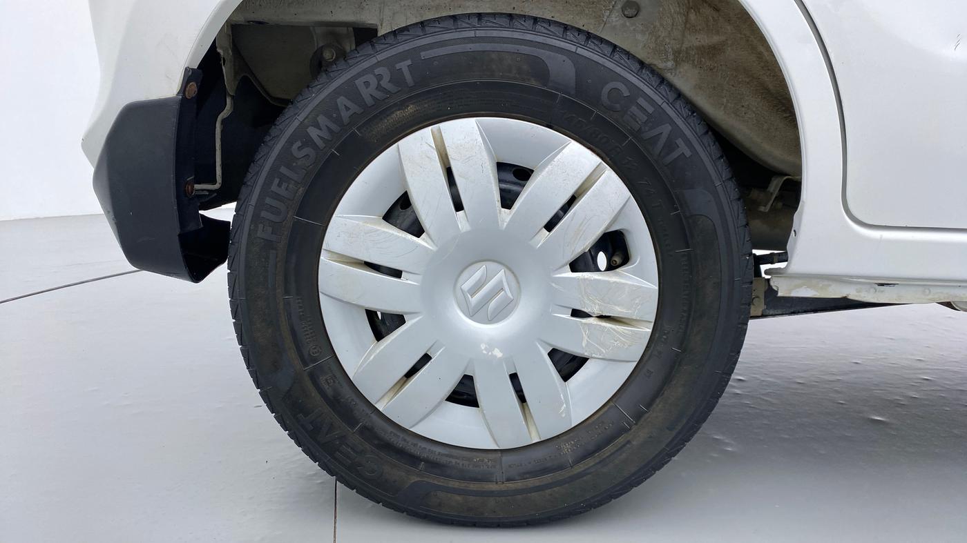 2020 Maruti Alto LXI, Petrol, Manual, 40,014 km, Right Rear Wheel