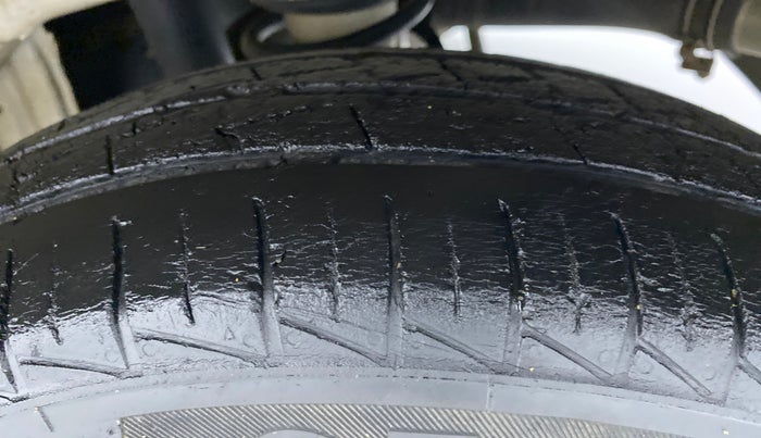 2020 Maruti Alto LXI, Petrol, Manual, 40,014 km, Left Rear Tyre Tread