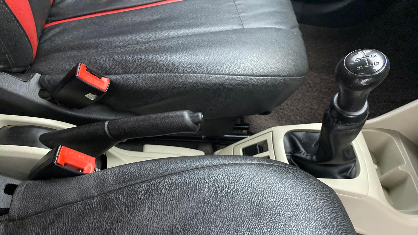 2020 Maruti Alto LXI, Petrol, Manual, 40,014 km, Gear Lever