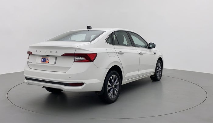 2022 Skoda SLAVIA STYLE 1.5 TSI DSG, Petrol, Automatic, 4,986 km, Right Back Diagonal