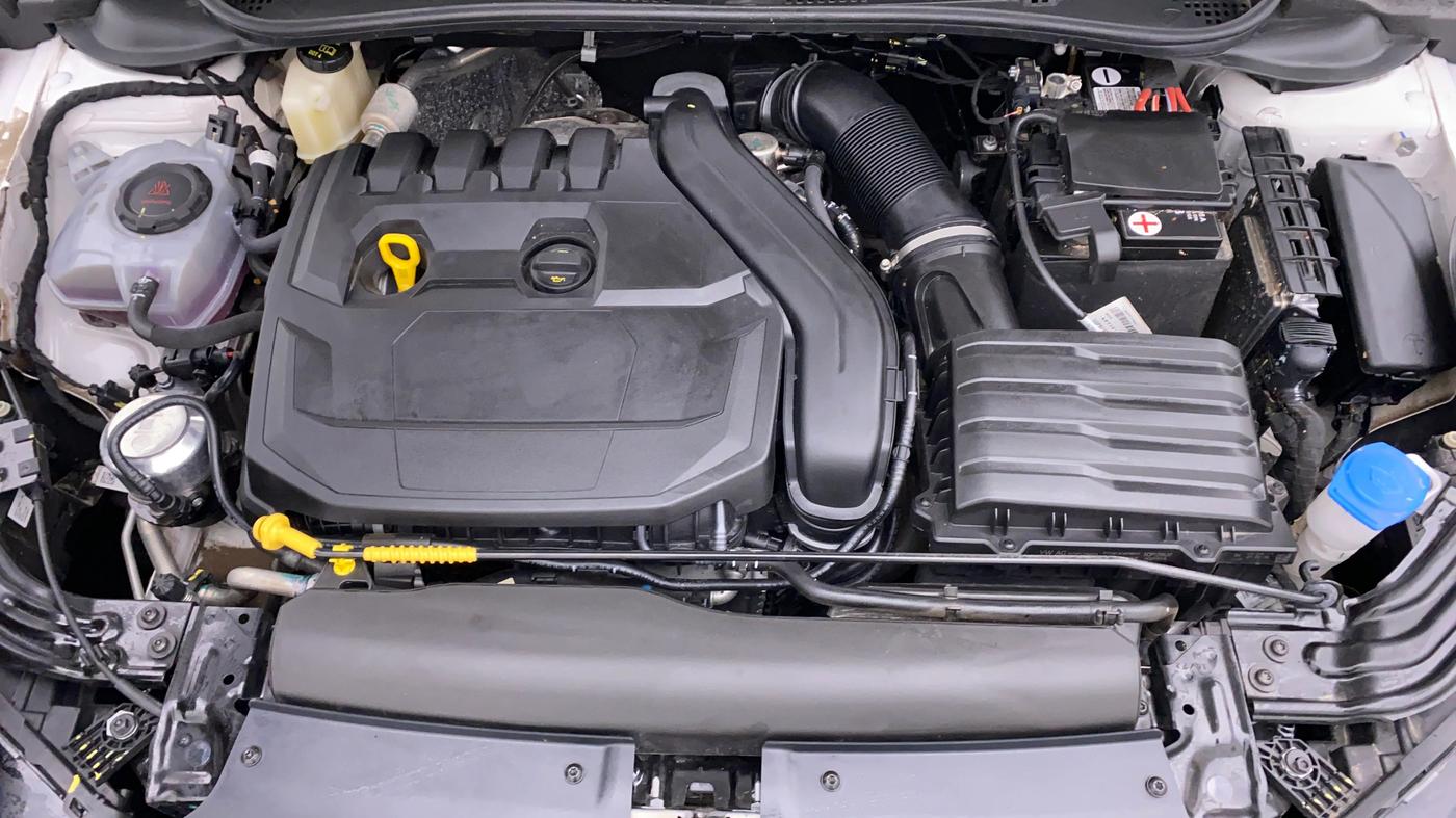 2022 Skoda SLAVIA STYLE 1.5 TSI DSG, Petrol, Automatic, 4,986 km, Open Bonet