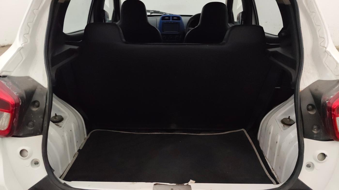 2018 Renault Kwid 1.0 MARVEL CAPTAIN AMERICA EDITION AMT, Petrol, Automatic, 99,783 km, Boot Inside