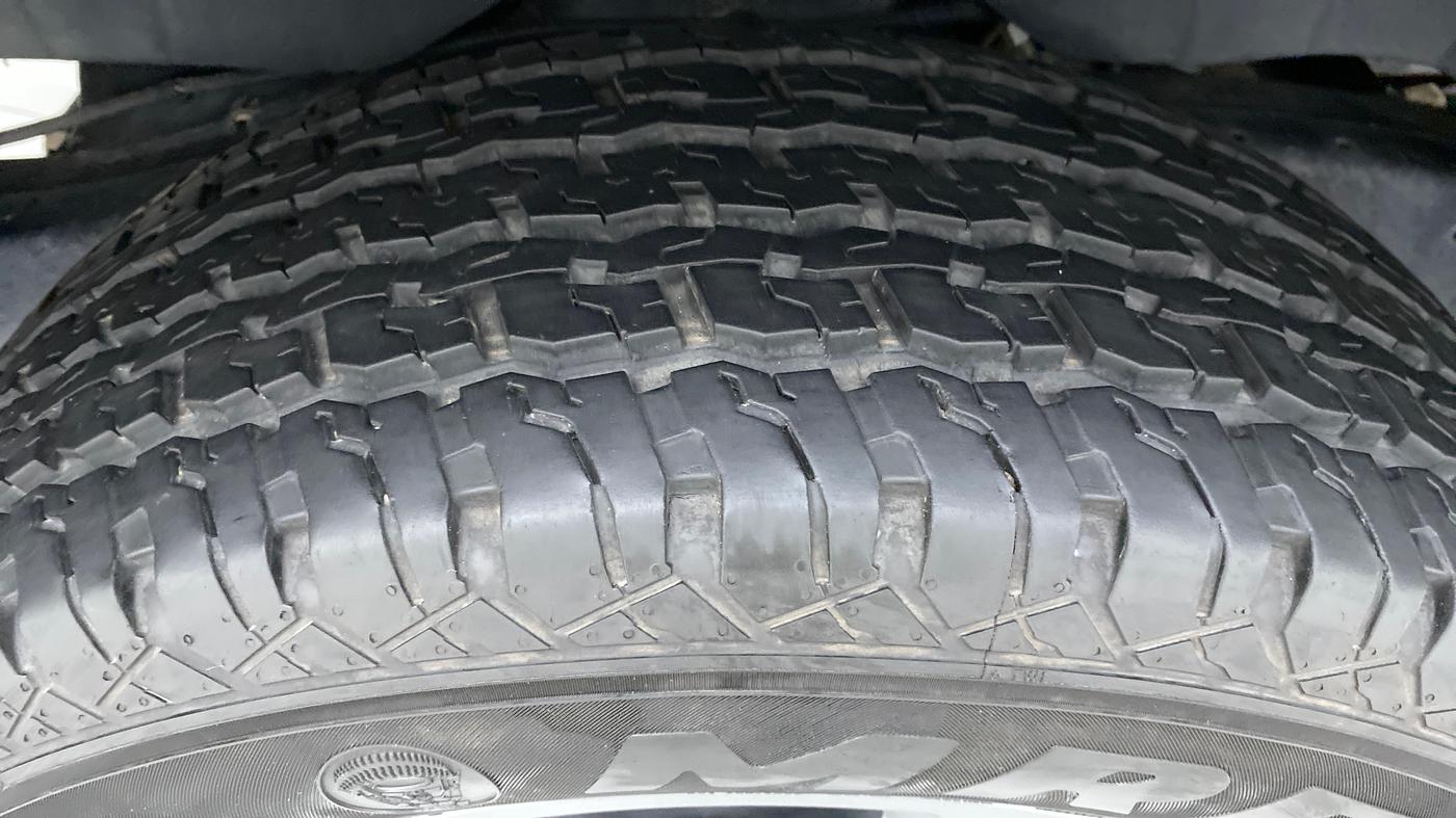 2021 Mahindra Thar LX HT PETROL 4WD MT, Petrol, Manual, 13,900 km, Right Rear Tyre Tread